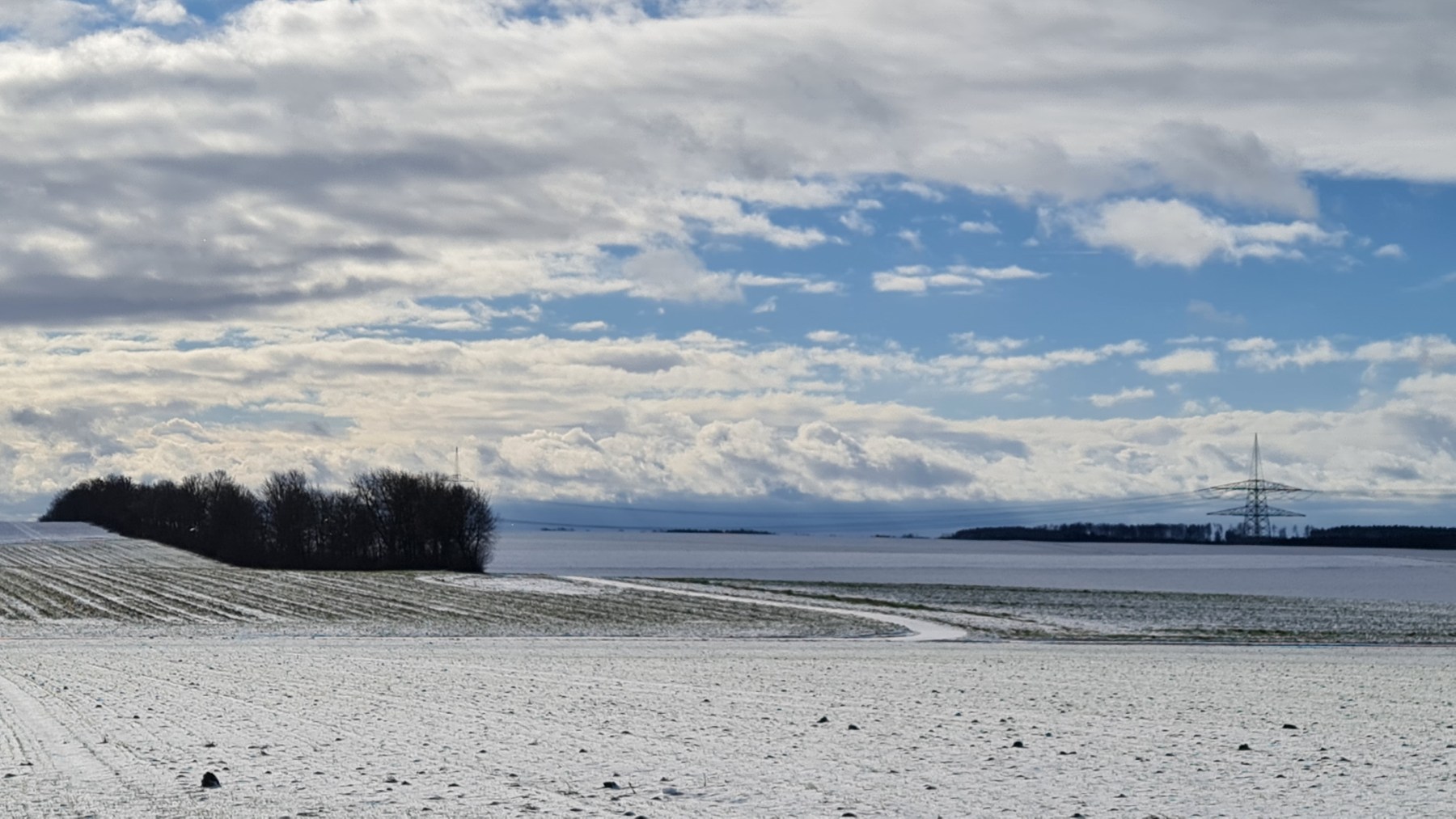 Graveln im Neuschnee