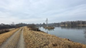 Gravel-Tour zum Lech: Mildere Temperaturen, aber viel Matsch