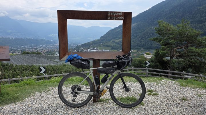 Dem Unwetter davongefahren: Von Riva nach Tarsch in Südtirol
