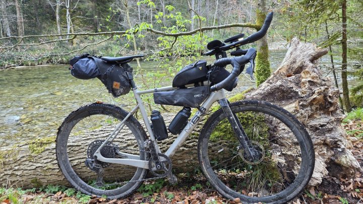 Bananenpause an der Mangfall: Frühlingsgravel von München ins Oberland