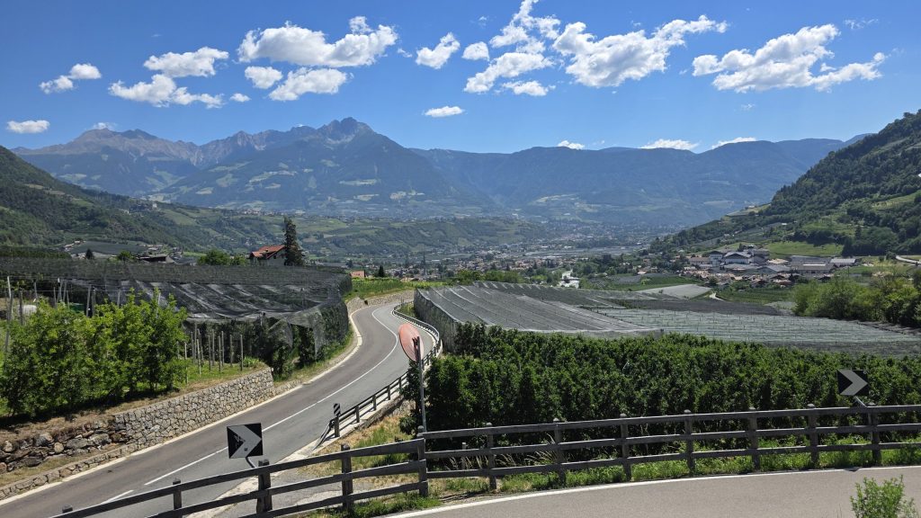 Blick von Plars über das Meraner Land