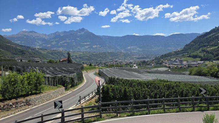 Über die Alpen in den Urlaub, Tag 3: Durchs Passeiertal und Meran ins Vinschgau