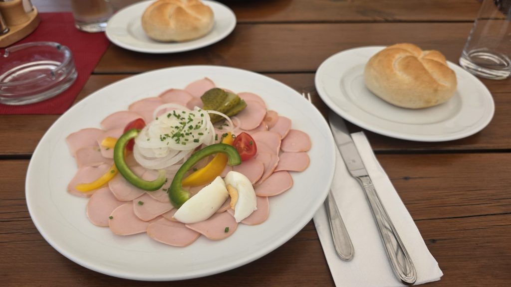 Brotzeit bei Abtenau