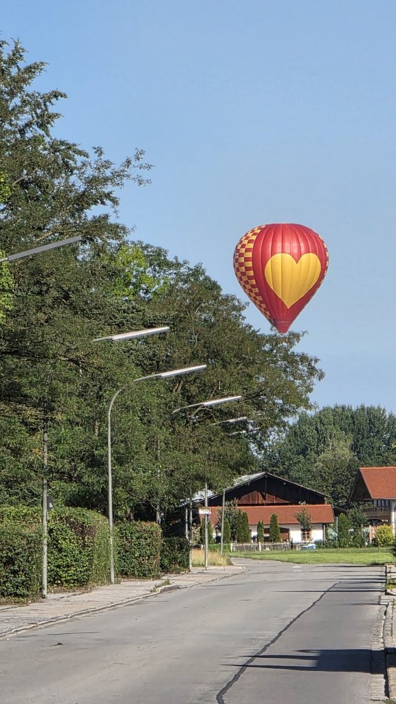 Heißluftballon über Bad Aibling