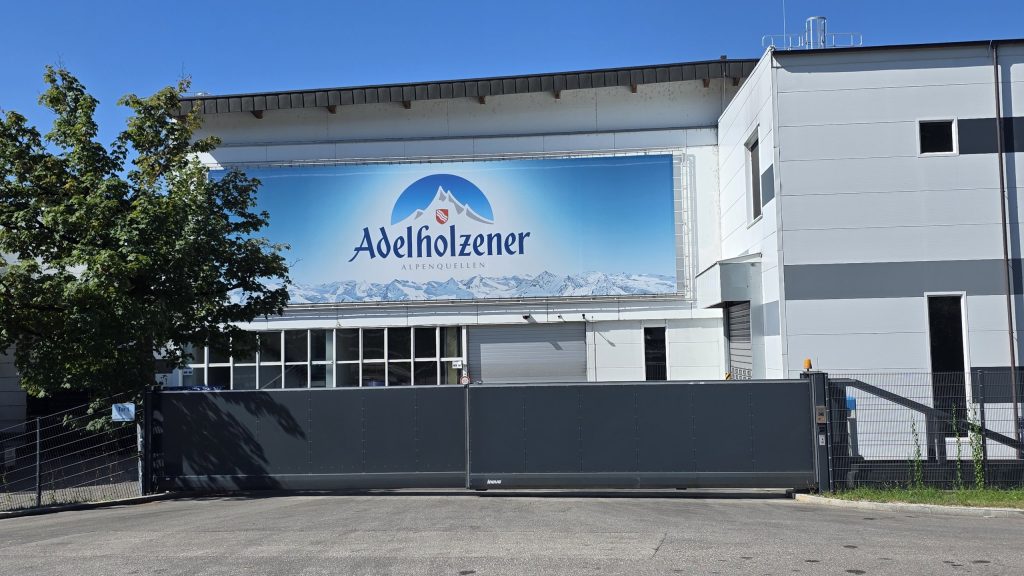 Werk von Adelholzener bei Siegsdorf