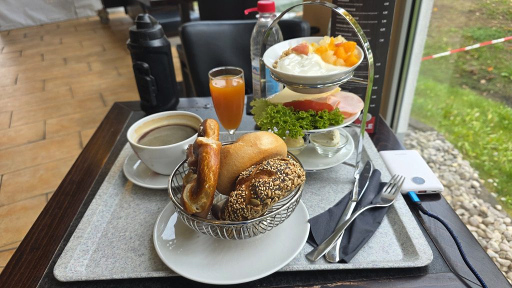 Frühstück in Nannhofen